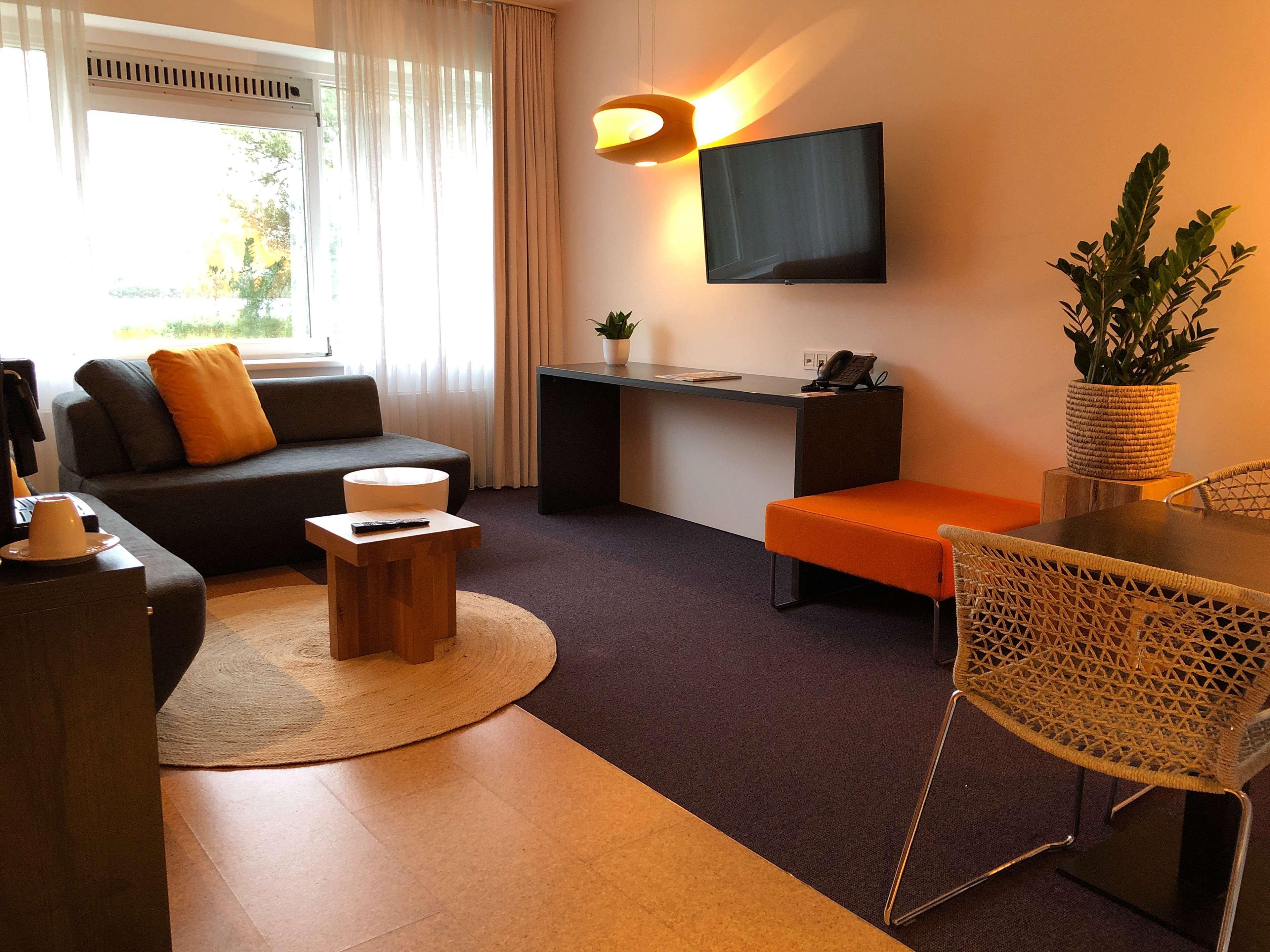 Amrath Airport Hotel Ротердам Екстериор снимка
