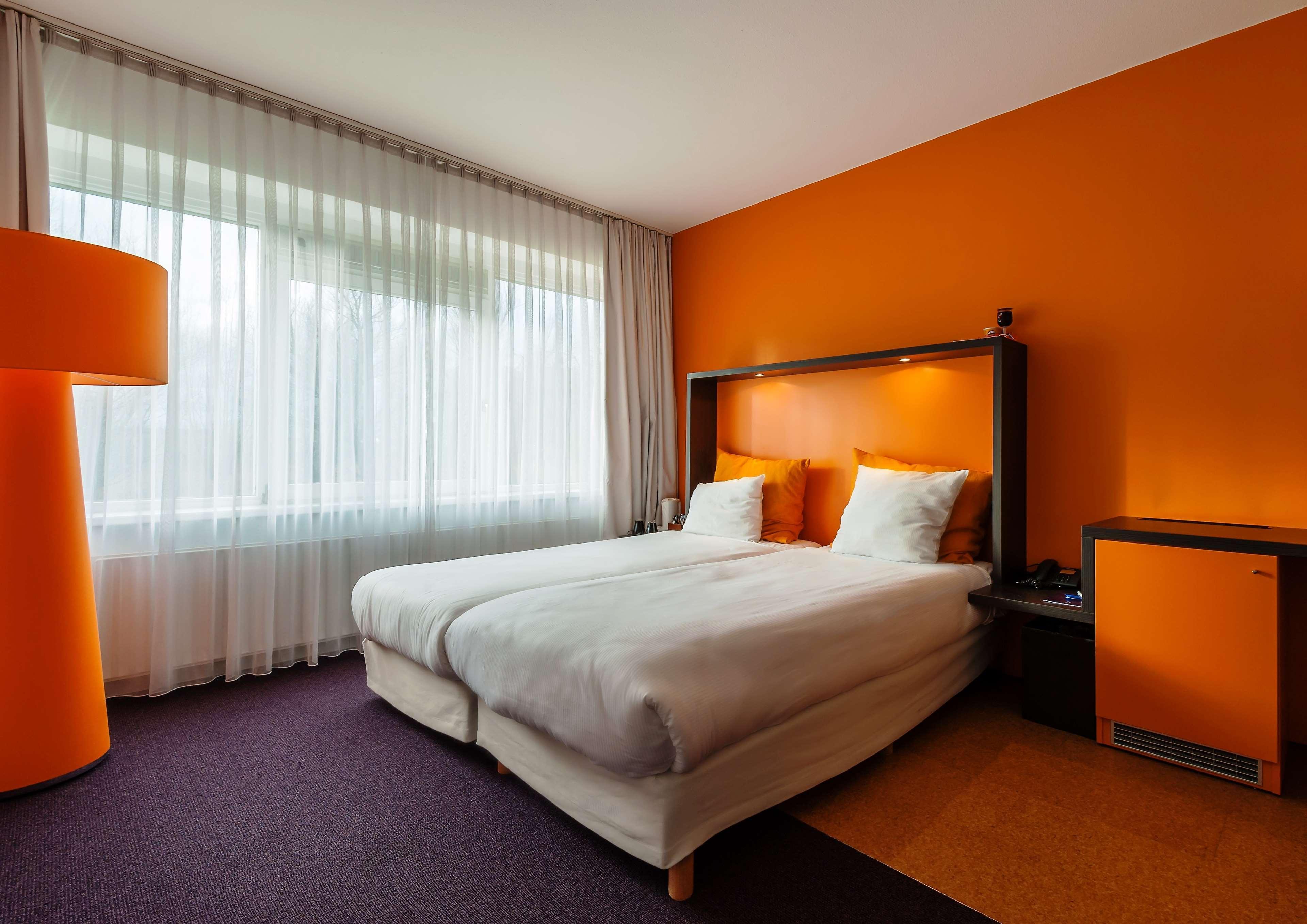 Amrath Airport Hotel Ротердам Екстериор снимка